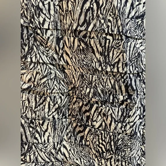 🐦‍⬛ EUC Leifsdottir Anthropologie pleated mini skirt sz 6 - Picture 5 of 10